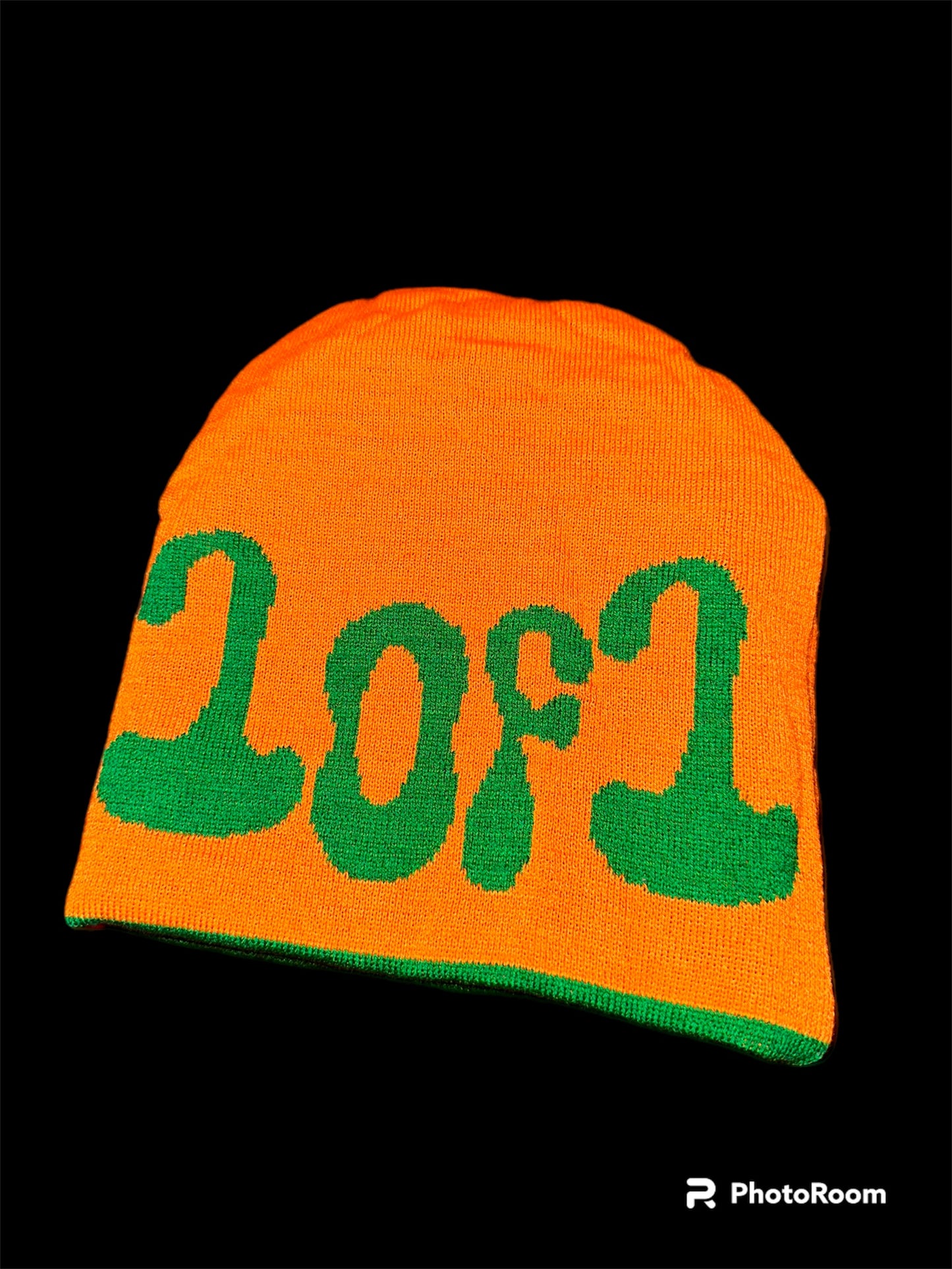 Green & Orange reversible beenie